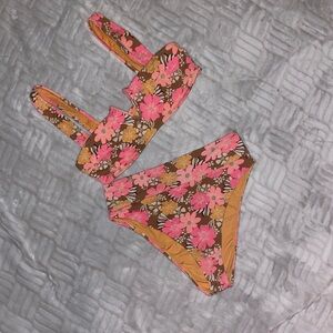 ☀️Aerie Pink and Orange Floral bikini☀️